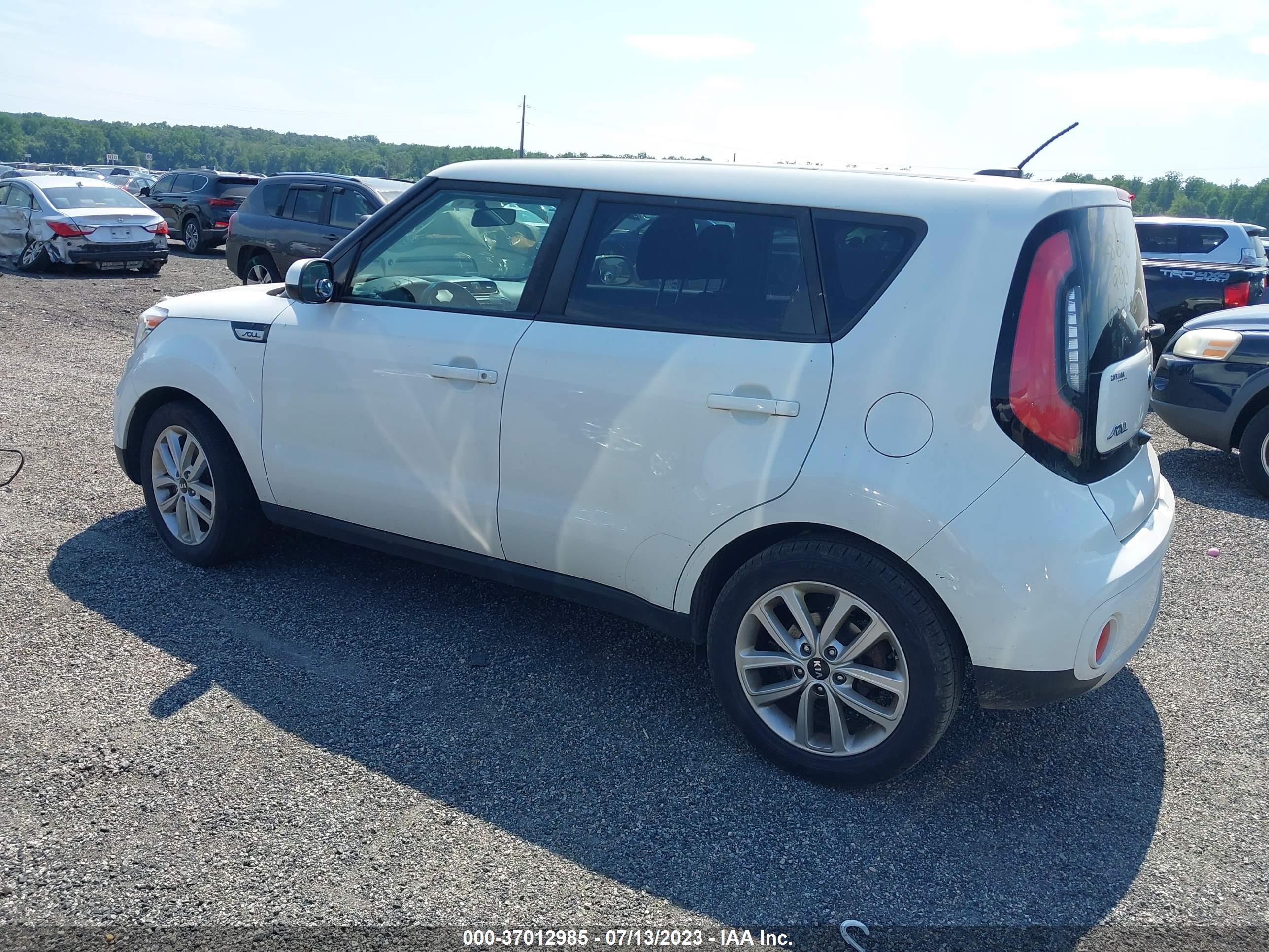 Photo 12 VIN: KNDJP3A56H7459676 - KIA SOUL 