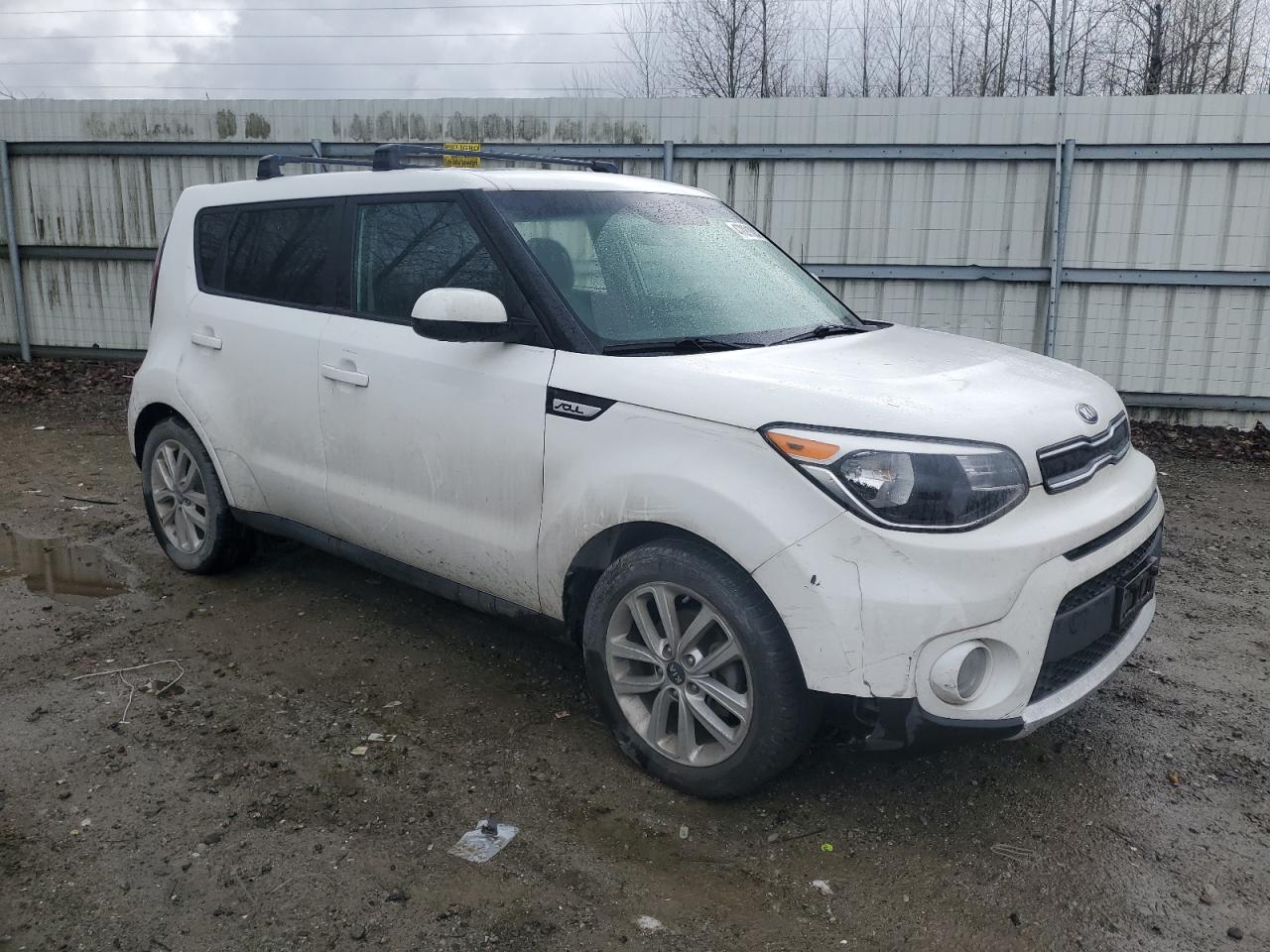 Photo 3 VIN: KNDJP3A56J7527514 - KIA SOUL 