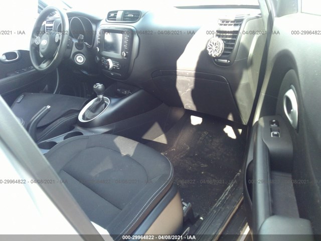 Photo 4 VIN: KNDJP3A56J7530851 - KIA SOUL 