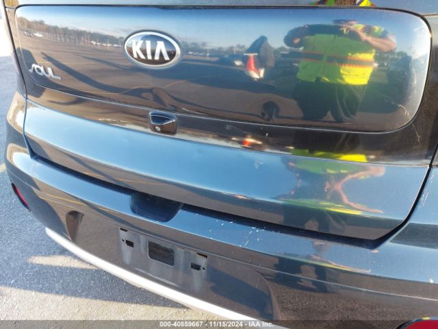 Photo 5 VIN: KNDJP3A56J7586255 - KIA SOUL 