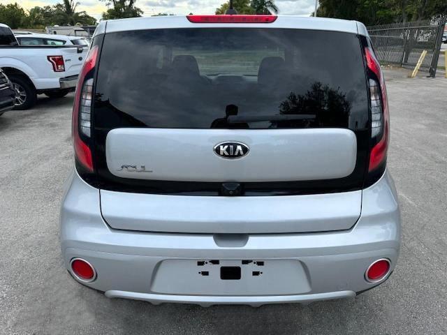 Photo 5 VIN: KNDJP3A56J7597658 - KIA SOUL 