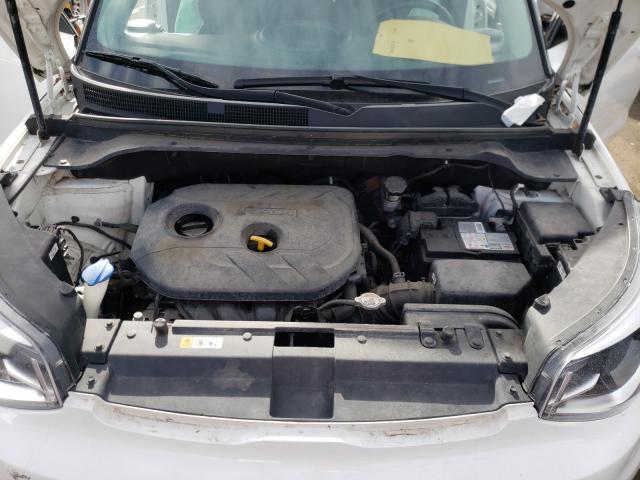 Photo 6 VIN: KNDJP3A56K7638517 - KIA SOUL + 