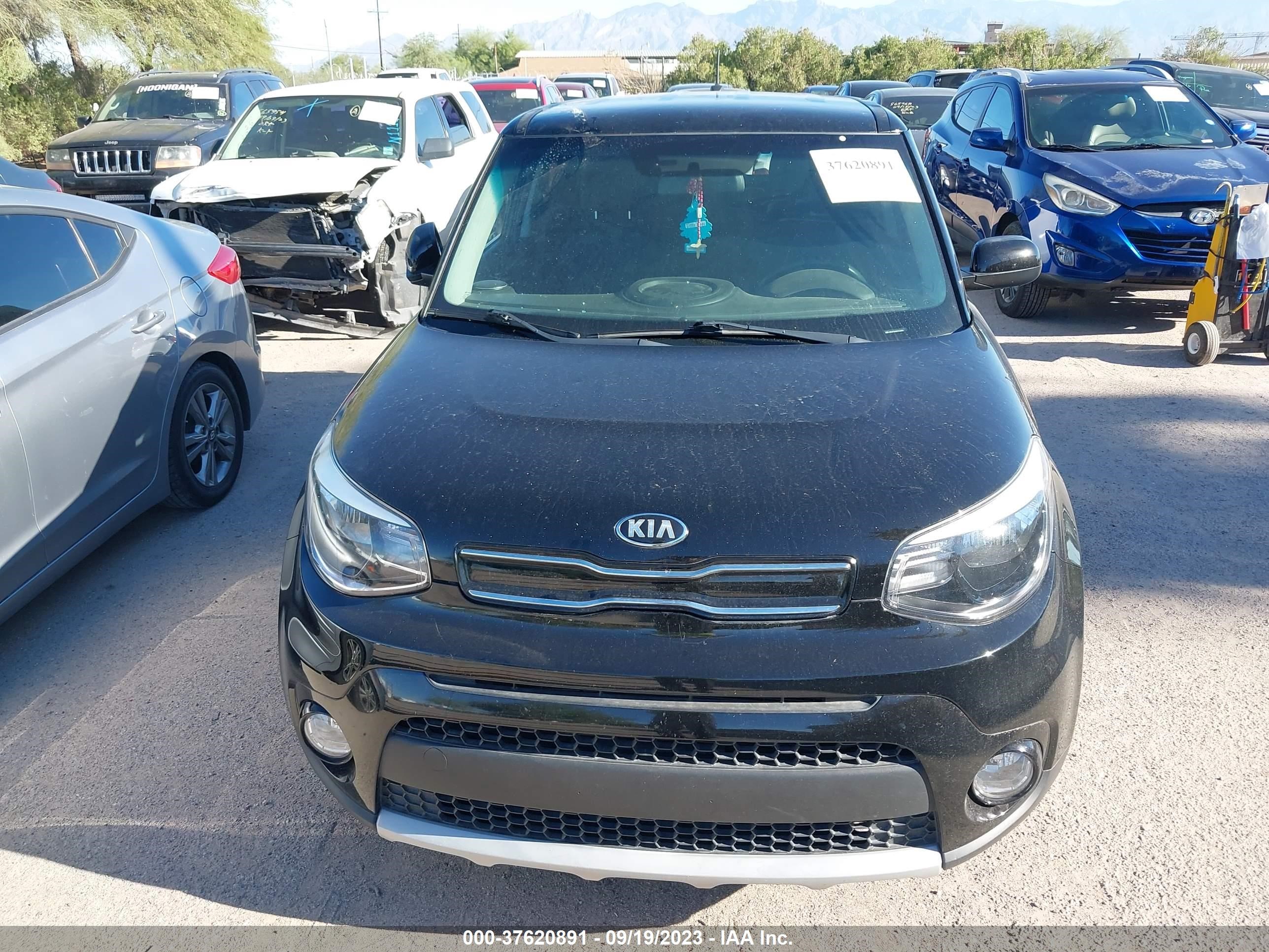 Photo 11 VIN: KNDJP3A56K7640882 - KIA SOUL 