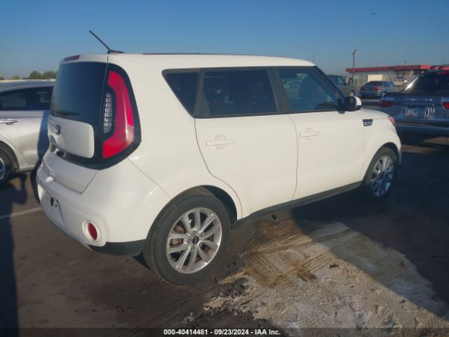 Photo 3 VIN: KNDJP3A56K7920608 - KIA SOUL 