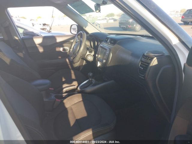 Photo 4 VIN: KNDJP3A56K7920608 - KIA SOUL 