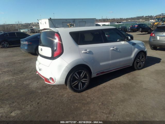 Photo 3 VIN: KNDJP3A57E7031496 - KIA SOUL 