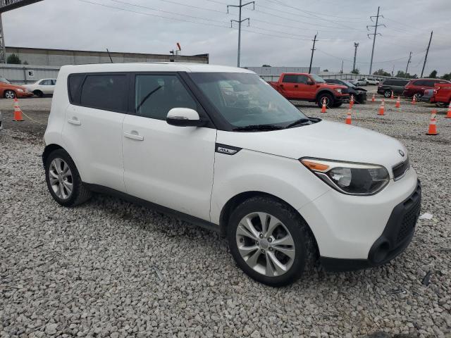 Photo 3 VIN: KNDJP3A57E7032079 - KIA SOUL + 