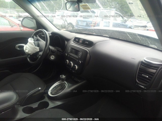 Photo 4 VIN: KNDJP3A57E7043986 - KIA SOUL 