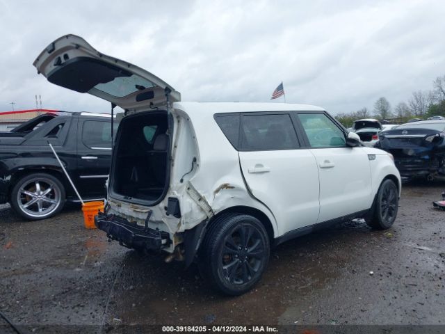 Photo 3 VIN: KNDJP3A57E7107105 - KIA SOUL 