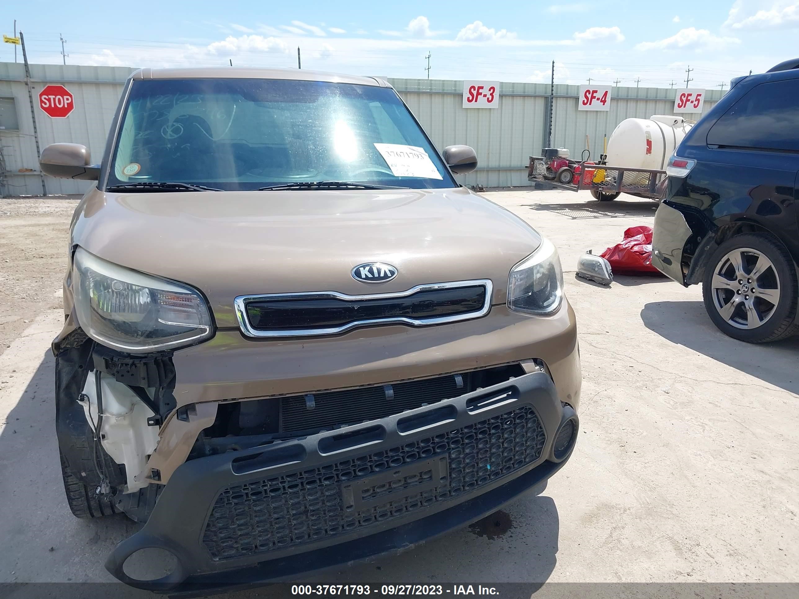 Photo 12 VIN: KNDJP3A57F7125010 - KIA SOUL 