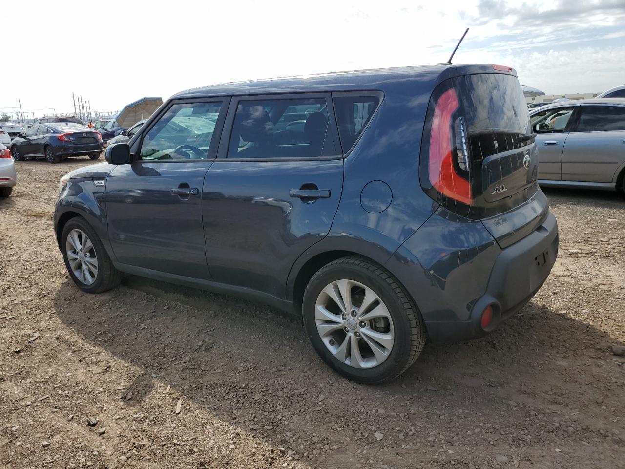 Photo 1 VIN: KNDJP3A57F7184719 - KIA SOUL 