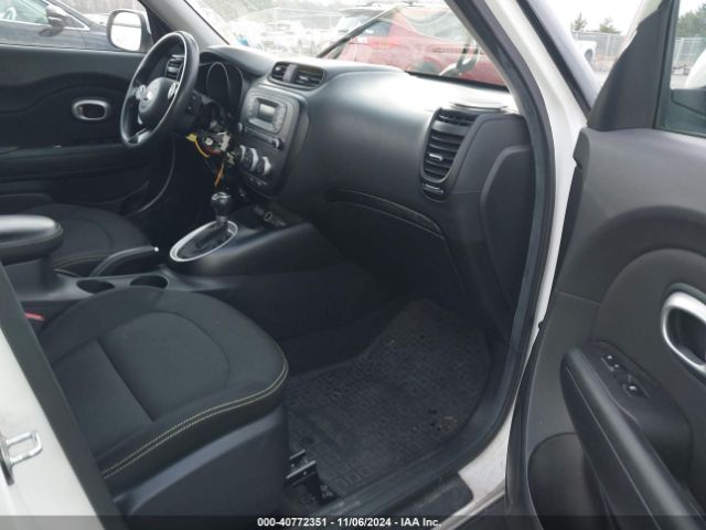 Photo 4 VIN: KNDJP3A57F7204290 - KIA SOUL 