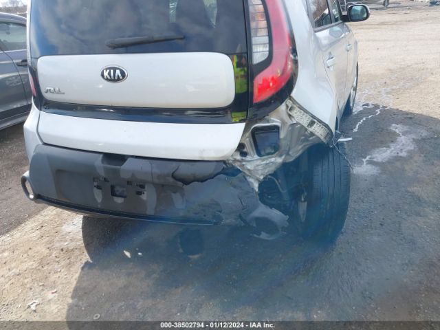 Photo 5 VIN: KNDJP3A57F7808308 - KIA SOUL 