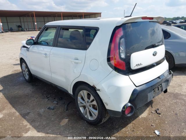 Photo 2 VIN: KNDJP3A57G7363697 - KIA SOUL 