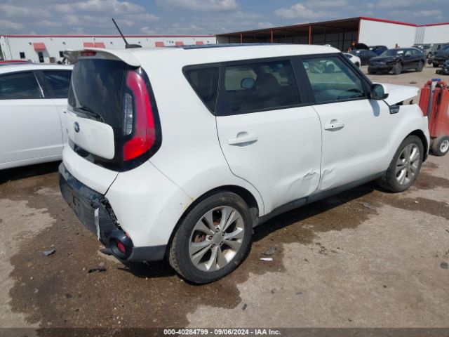 Photo 3 VIN: KNDJP3A57G7363697 - KIA SOUL 