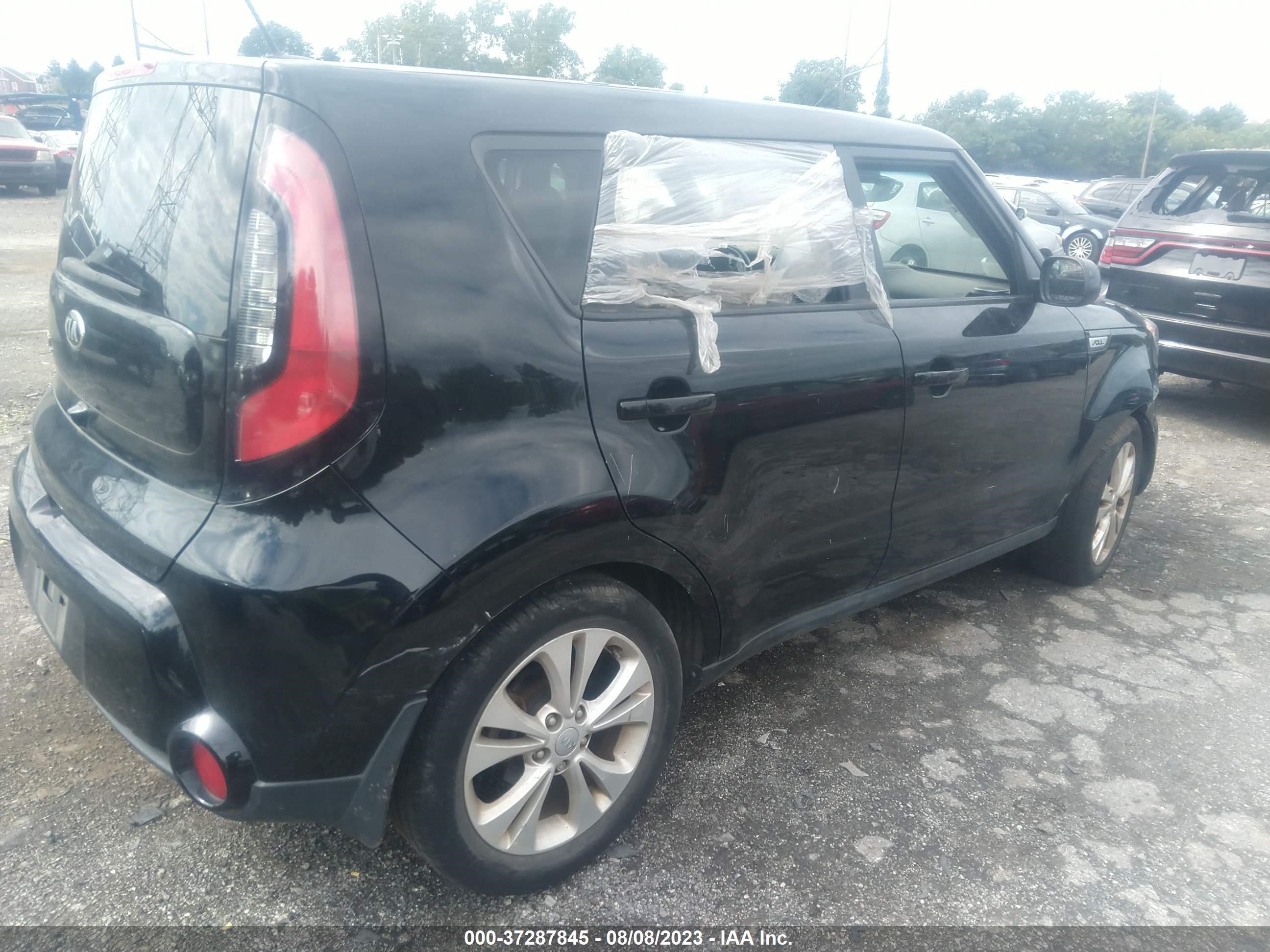 Photo 3 VIN: KNDJP3A57G7374294 - KIA SOUL 