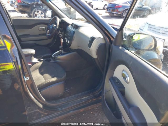 Photo 4 VIN: KNDJP3A57G7820864 - KIA SOUL 