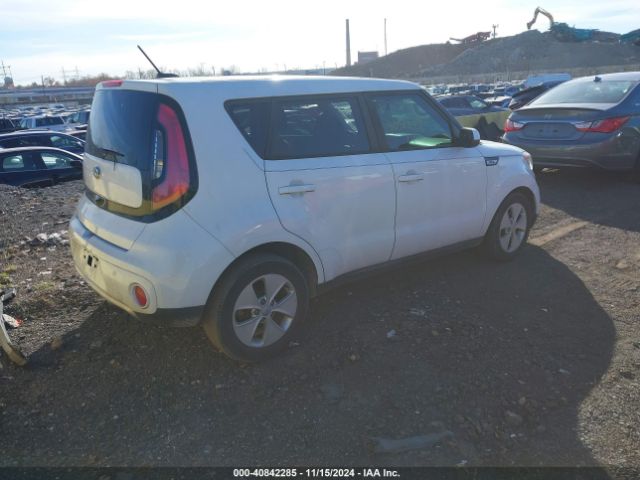 Photo 3 VIN: KNDJP3A57H7421499 - KIA SOUL 