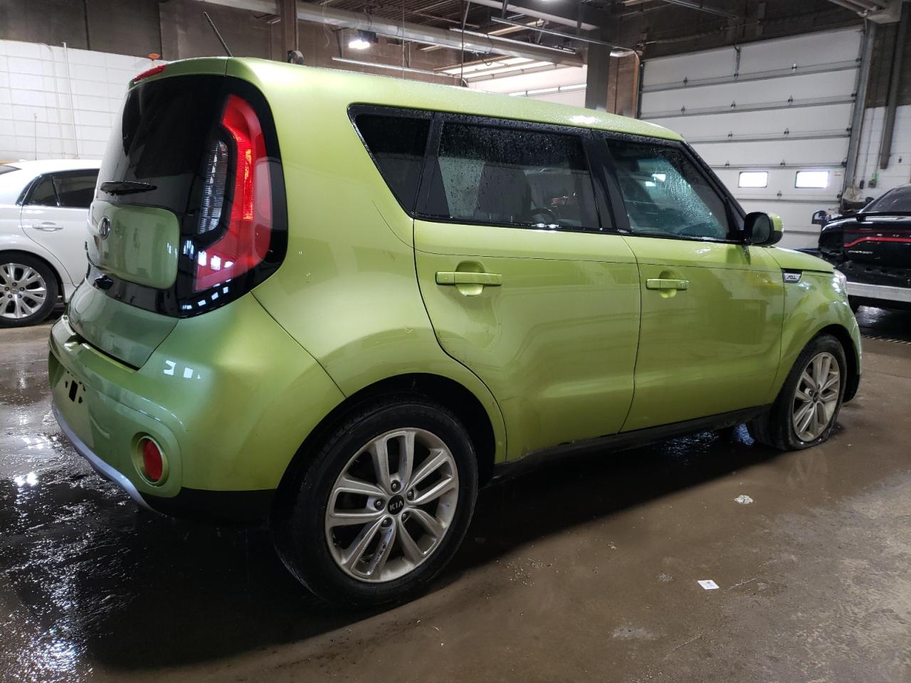 Photo 2 VIN: KNDJP3A57H7885683 - KIA SOUL 