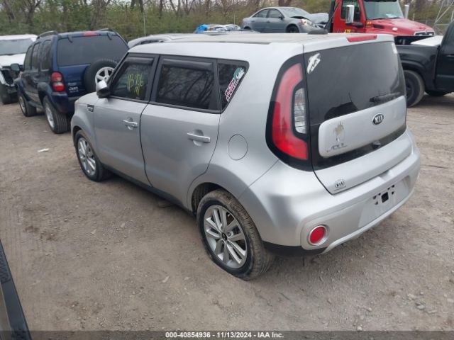 Photo 2 VIN: KNDJP3A57J7568489 - KIA SOUL 