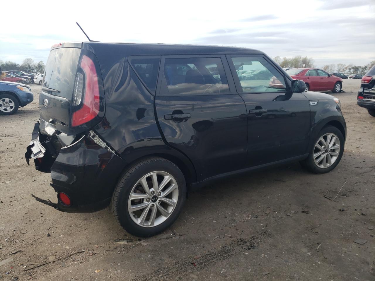 Photo 2 VIN: KNDJP3A57J7571280 - KIA SOUL 