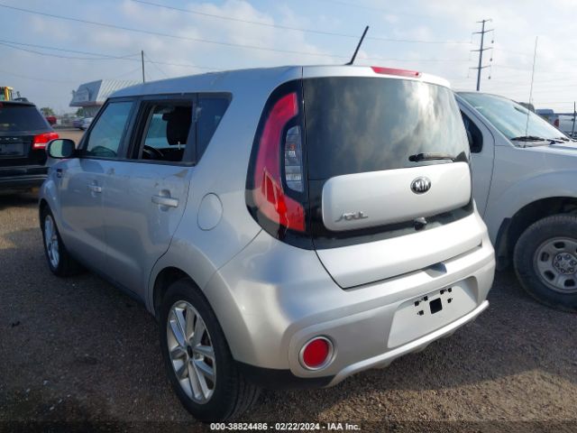 Photo 2 VIN: KNDJP3A57J7598964 - KIA SOUL + 