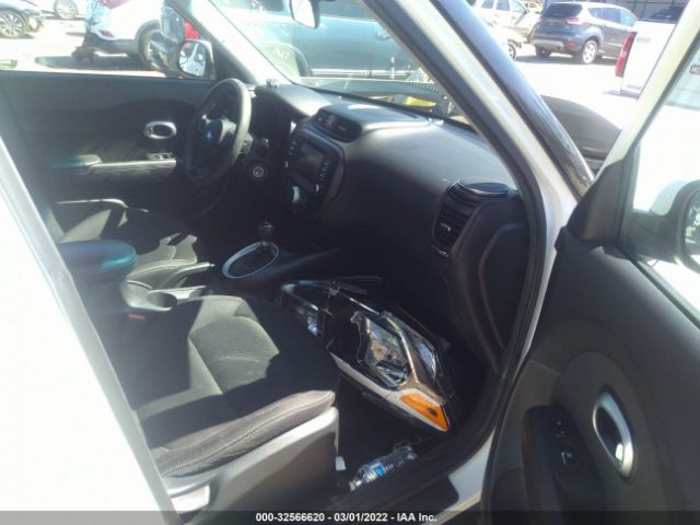 Photo 4 VIN: KNDJP3A57K7001460 - KIA SOUL 