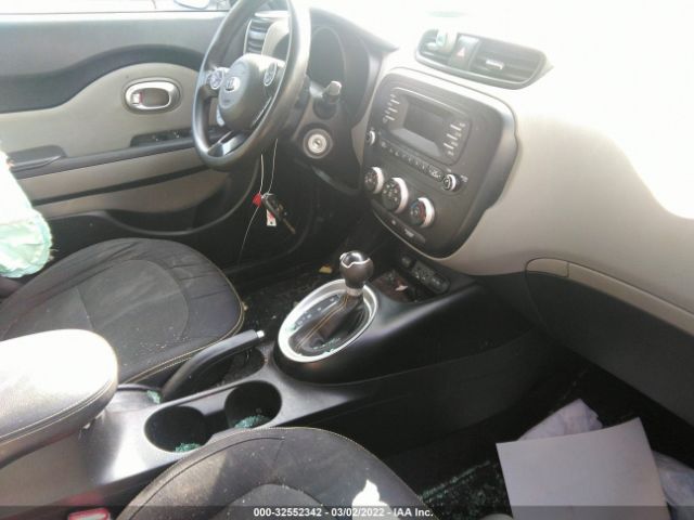 Photo 4 VIN: KNDJP3A58E7051675 - KIA SOUL 