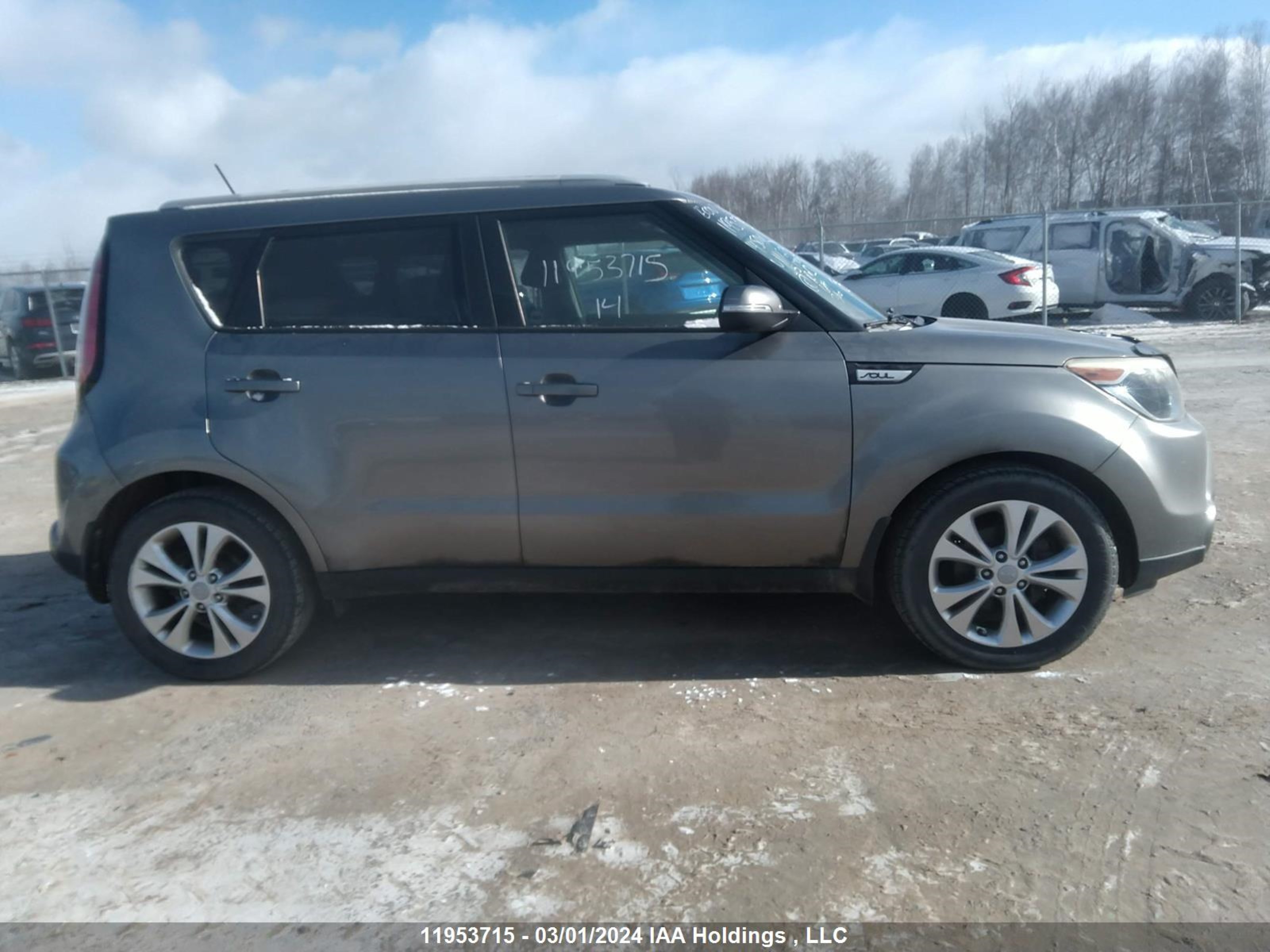 Photo 13 VIN: KNDJP3A58E7111275 - KIA SOUL 