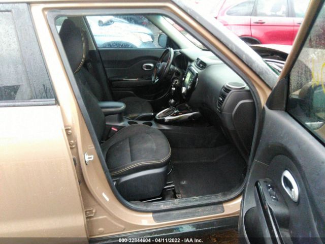 Photo 4 VIN: KNDJP3A58F7167184 - KIA SOUL 