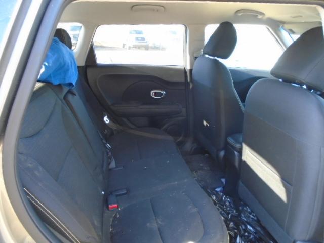 Photo 5 VIN: KNDJP3A58F7217470 - KIA SOUL + 