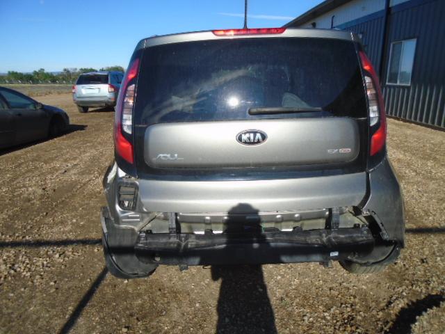 Photo 8 VIN: KNDJP3A58F7217470 - KIA SOUL + 