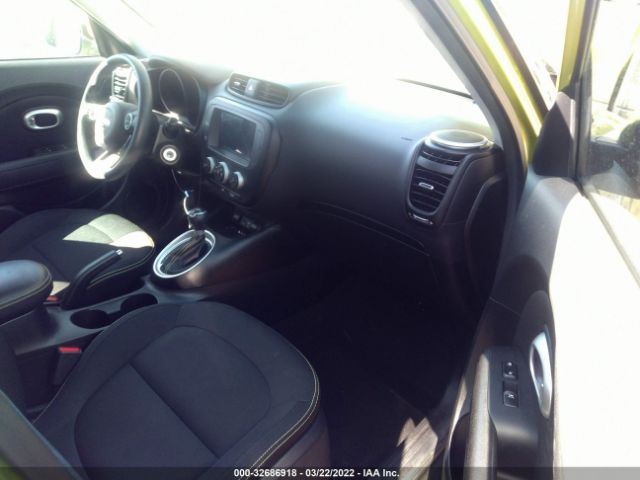 Photo 4 VIN: KNDJP3A58F7800833 - KIA SOUL 