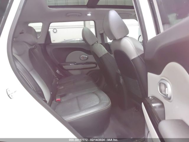 Photo 7 VIN: KNDJP3A58G7265651 - KIA SOUL 