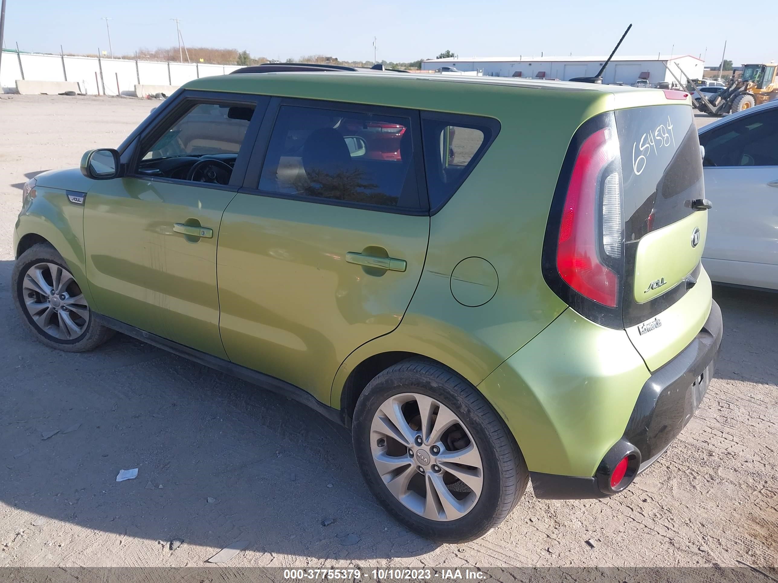 Photo 2 VIN: KNDJP3A58G7818699 - KIA SOUL 