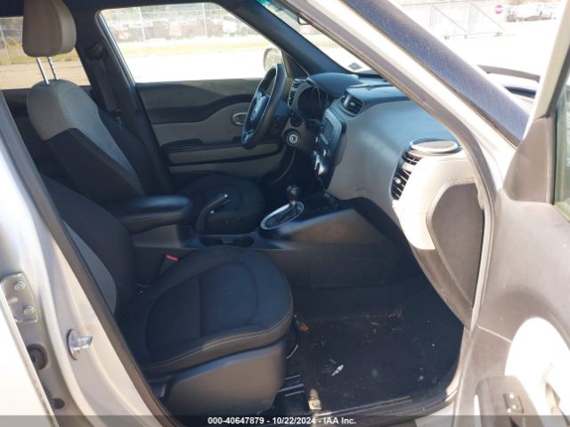 Photo 4 VIN: KNDJP3A58G7864940 - KIA SOUL 