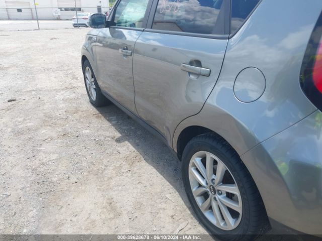 Photo 5 VIN: KNDJP3A58J7510407 - KIA SOUL 