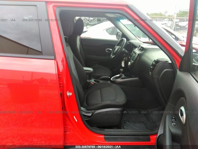 Photo 4 VIN: KNDJP3A58J7537722 - KIA SOUL 