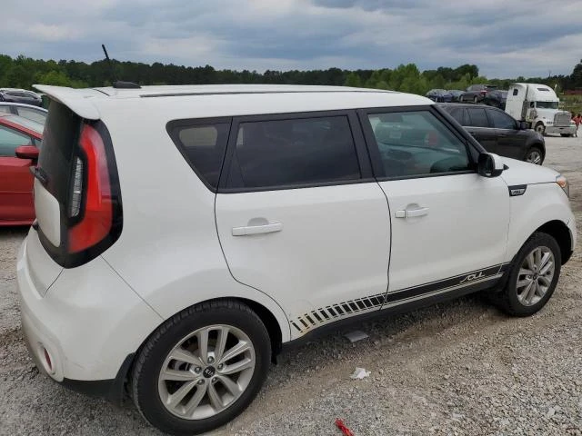 Photo 2 VIN: KNDJP3A58J7569215 - KIA SOUL + 