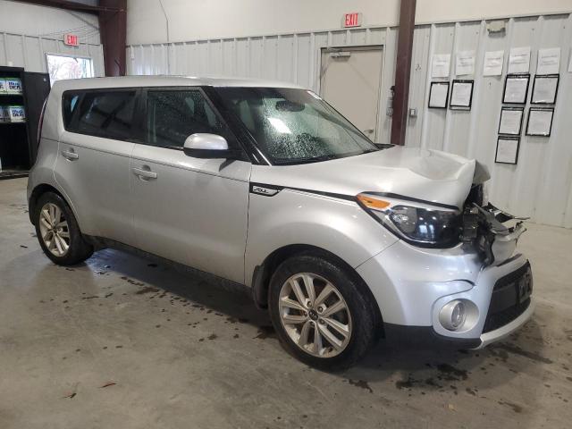 Photo 3 VIN: KNDJP3A58J7581008 - KIA SOUL + 