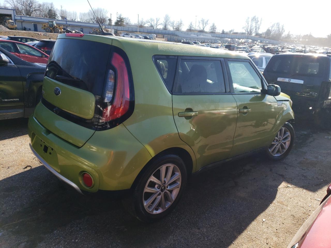 Photo 2 VIN: KNDJP3A58J7901721 - KIA SOUL 