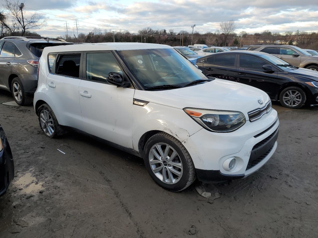 Photo 3 VIN: KNDJP3A58K7677836 - KIA SOUL 