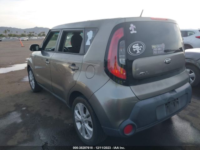 Photo 2 VIN: KNDJP3A59F7134811 - KIA SOUL 