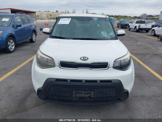 Photo 5 VIN: KNDJP3A59F7166075 - KIA SOUL 