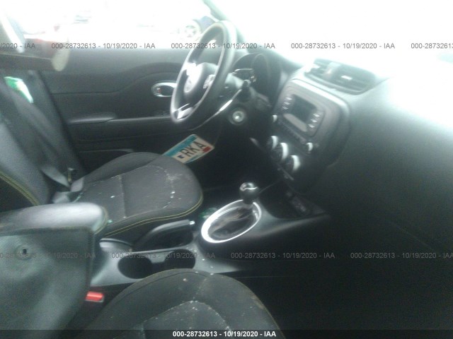 Photo 4 VIN: KNDJP3A59F7170904 - KIA SOUL 