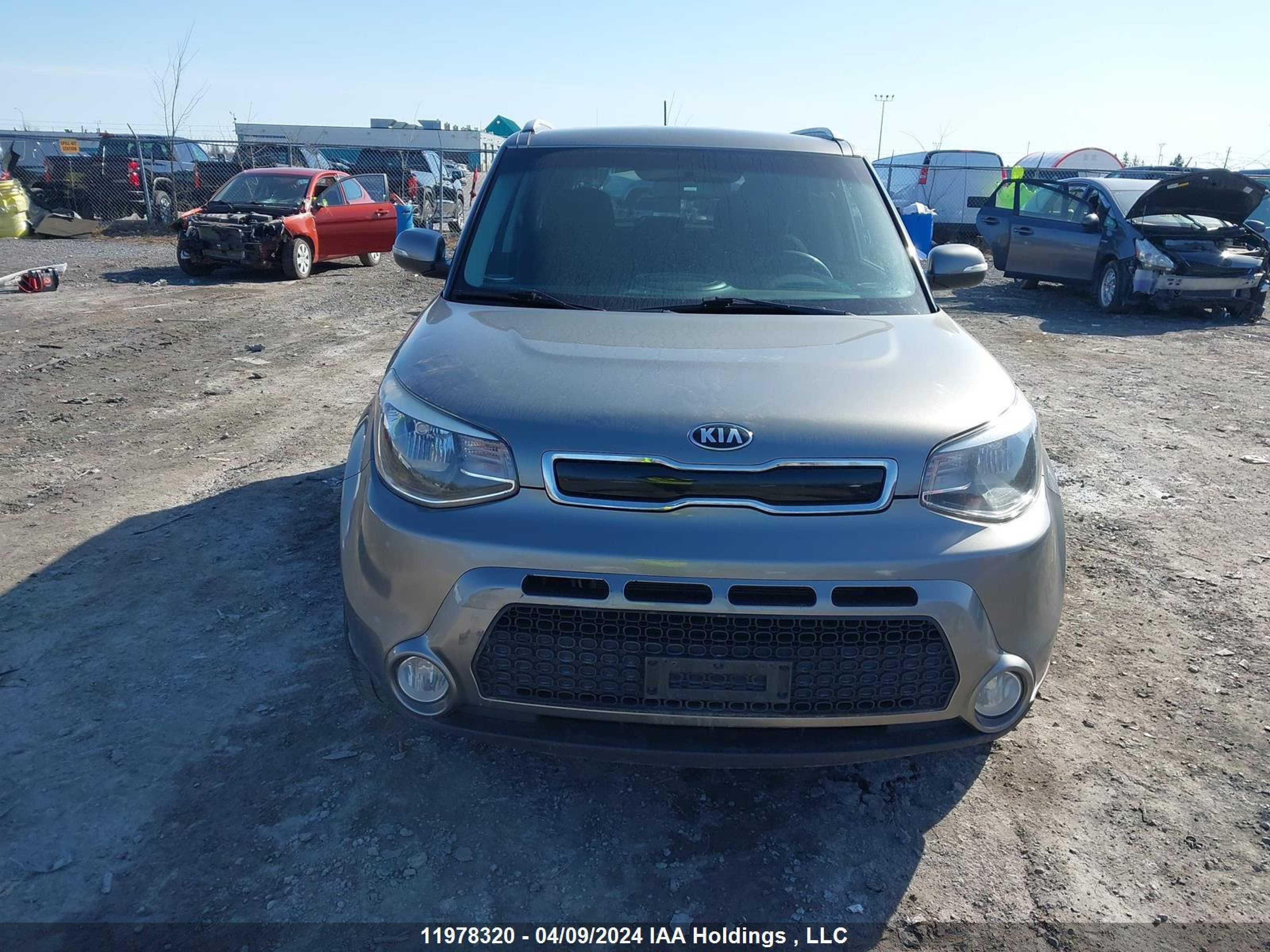 Photo 11 VIN: KNDJP3A59F7173396 - KIA SOUL 