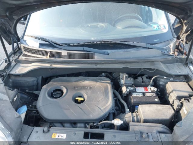 Photo 9 VIN: KNDJP3A59F7184981 - KIA SOUL 