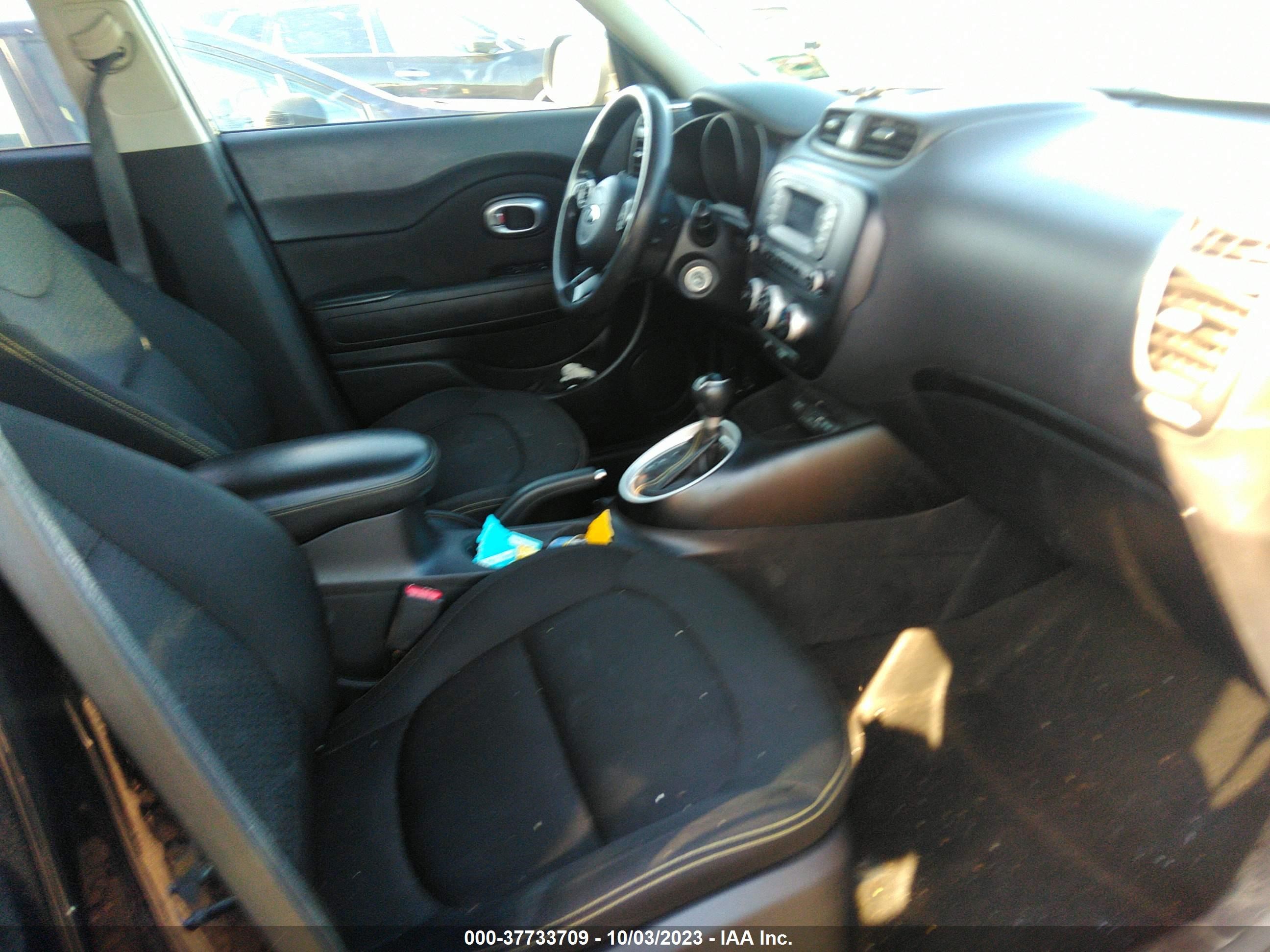 Photo 4 VIN: KNDJP3A59F7213024 - KIA SOUL 