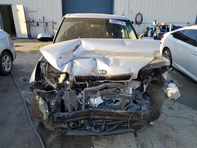 Photo 4 VIN: KNDJP3A59F7749598 - KIA SOUL 