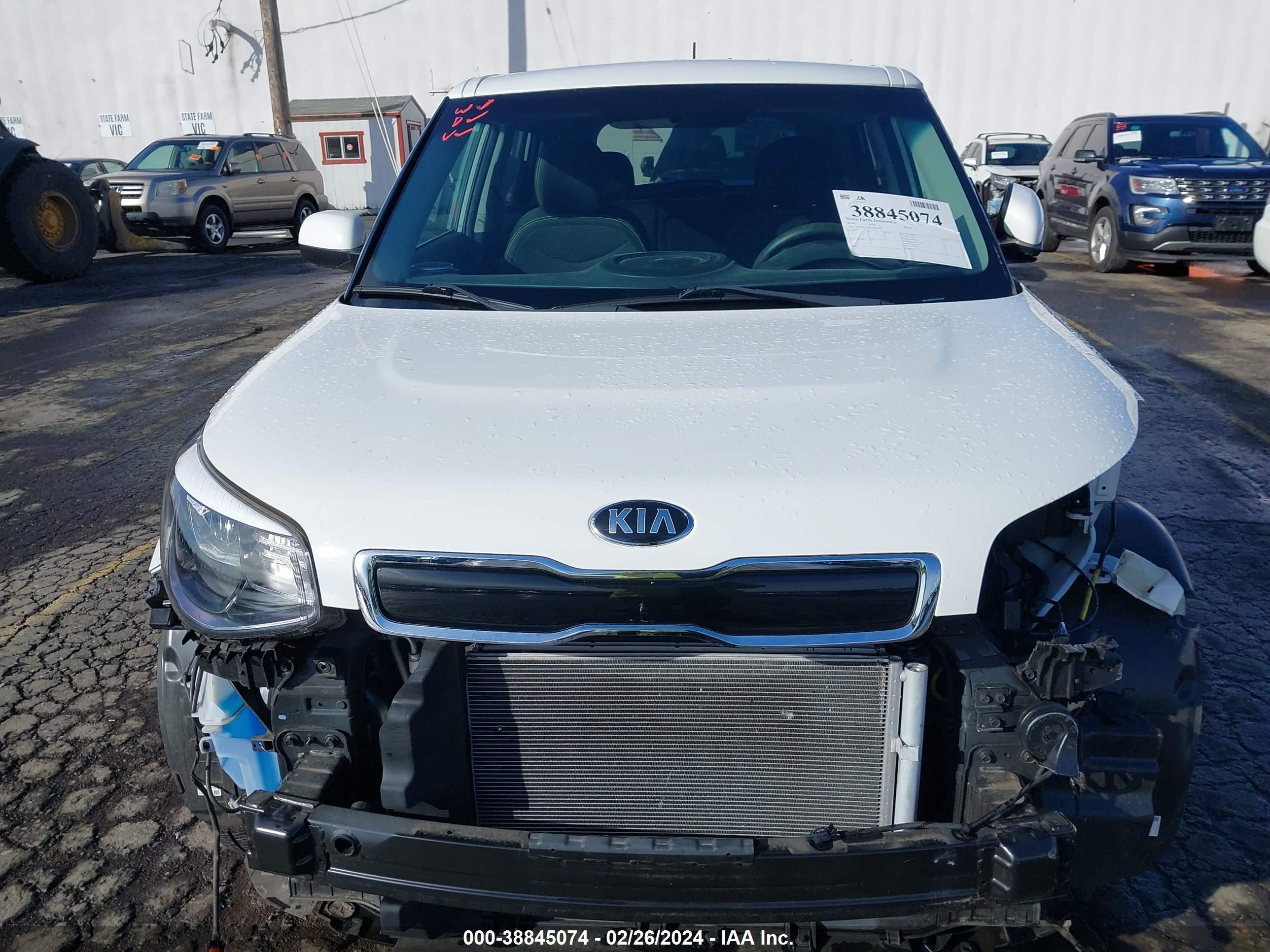 Photo 12 VIN: KNDJP3A59G7324318 - KIA SOUL 